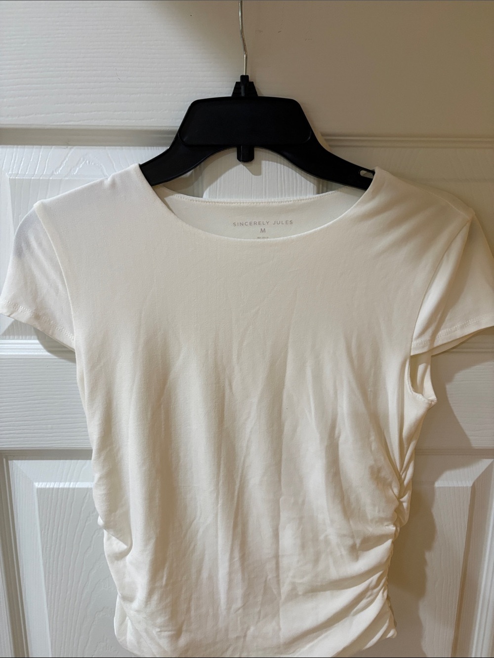Sincerely Jules Cream Short Sleeve Side-Ruched Tee
